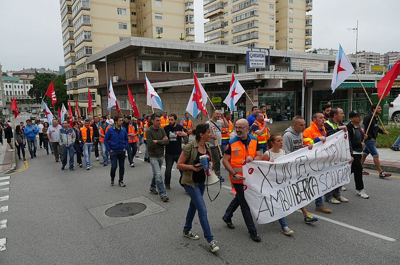 2016 06 23 ManifaPontevedraFolgaAmbuiberica01.jpg